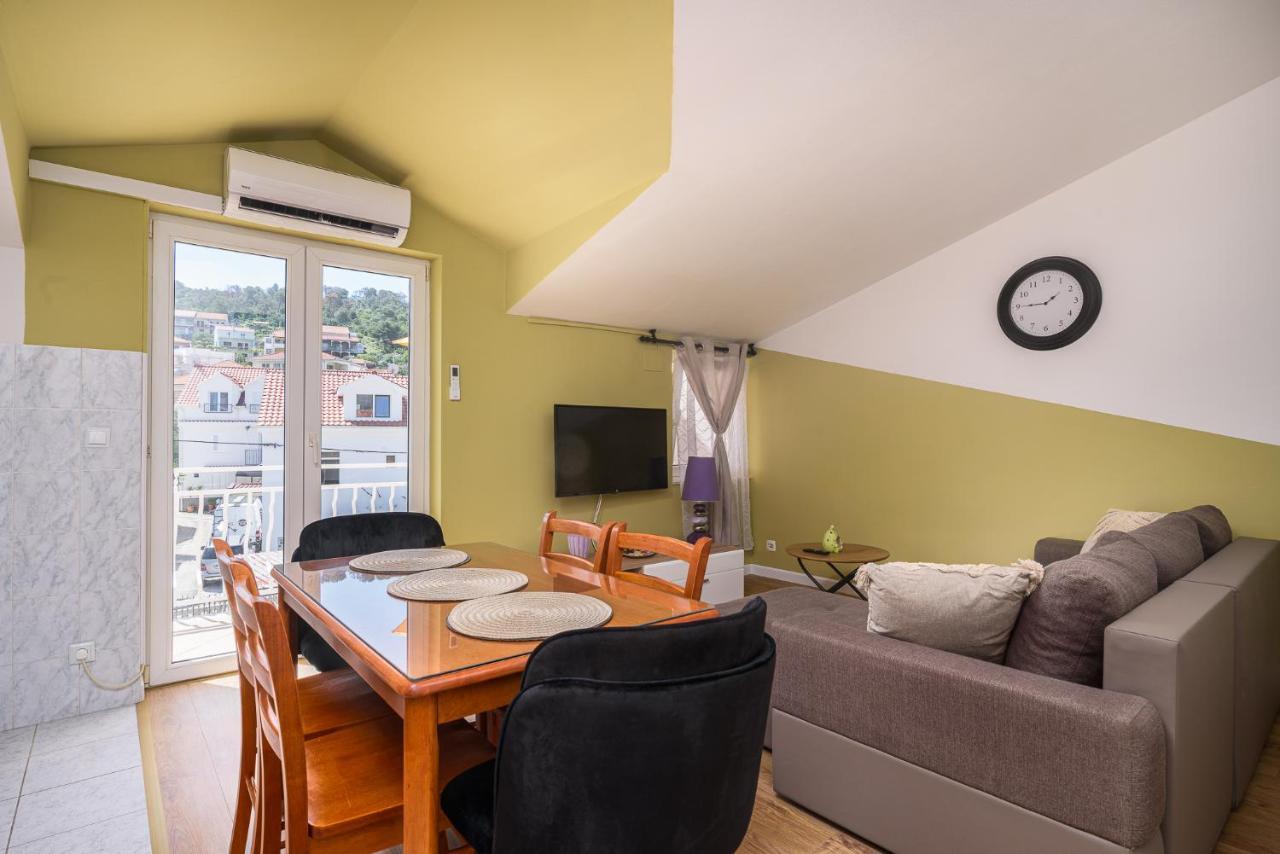 Ferienwohnung Vikeli Trogir Exterior foto
