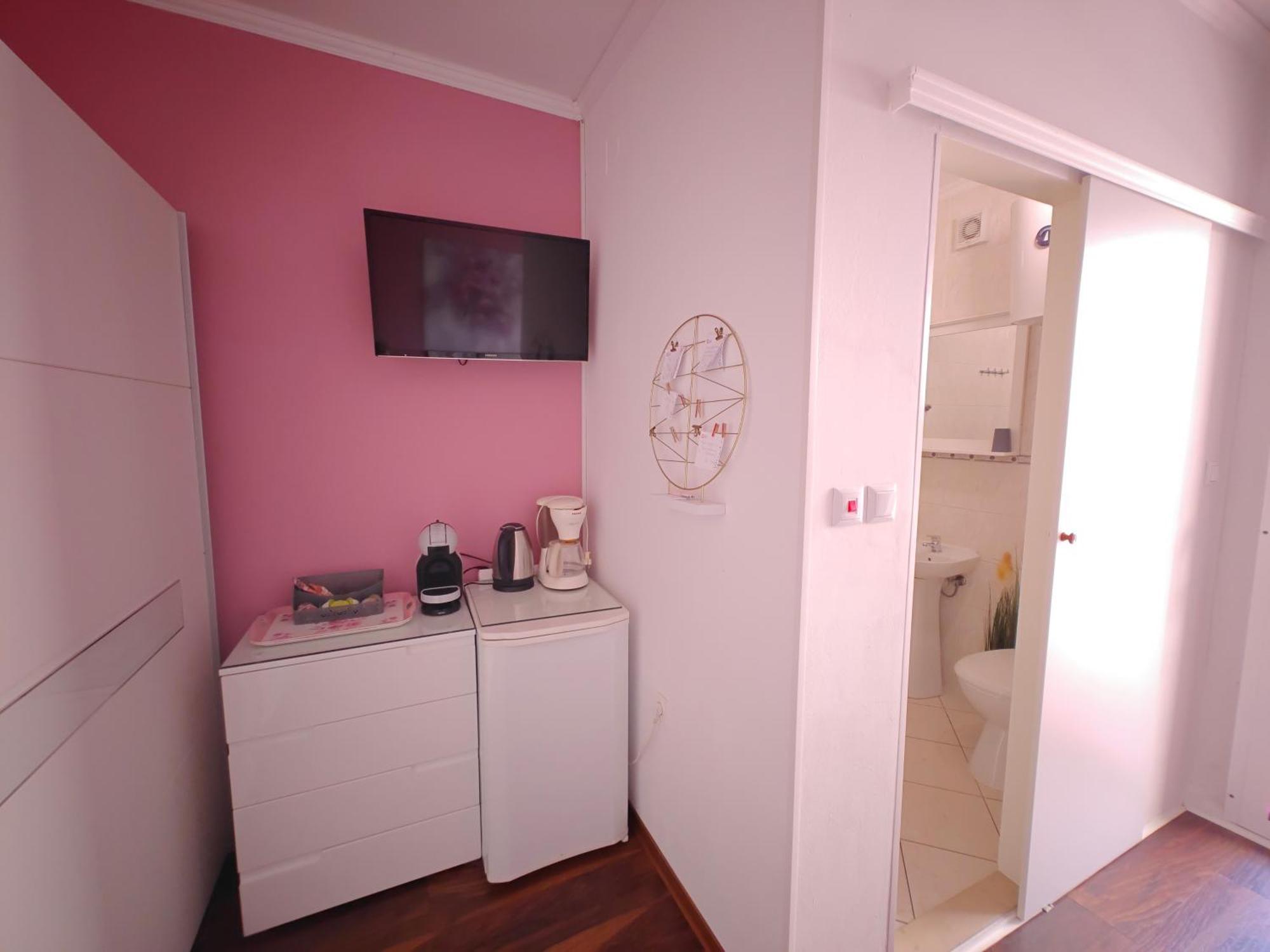 Ferienwohnung Vikeli Trogir Exterior foto